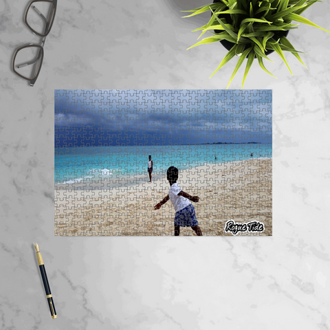 Puzzle - Boy throwing ball on Cabbage Beach